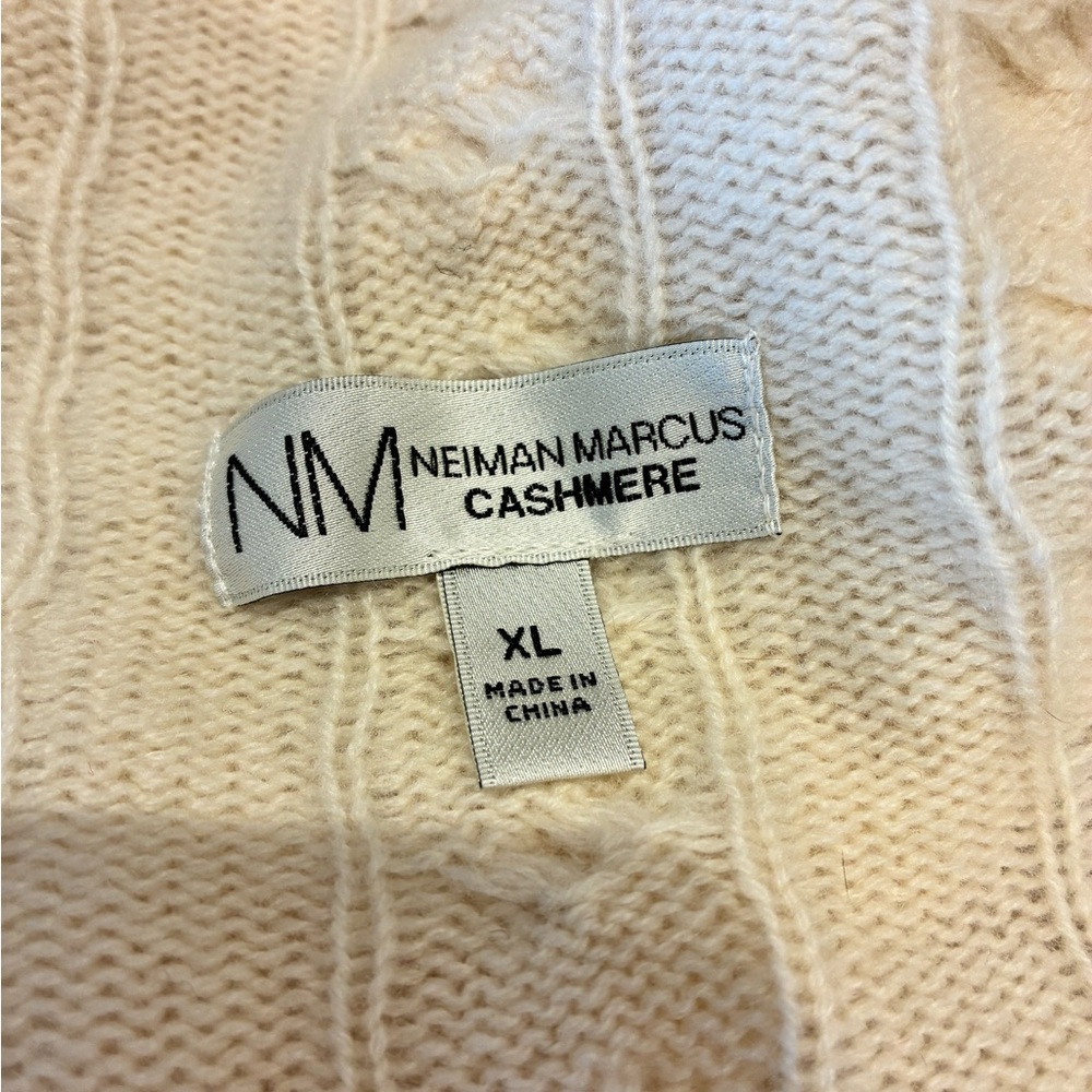 Neiman Marcus Cashmere Cream Cowl Neck Sweater - Picture 5 of 5